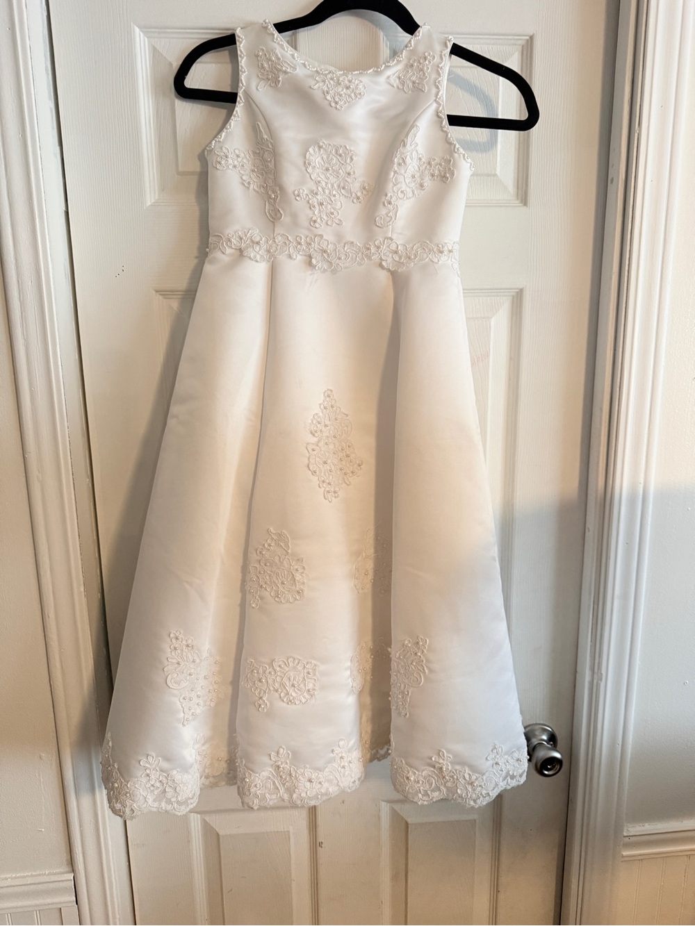 Cinderella White Floral Appliqué Satin Flower Girl Dress